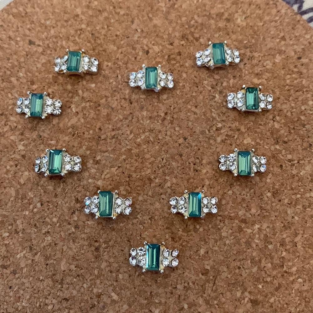 Nail glam rhinestone jewelry 10 pieces